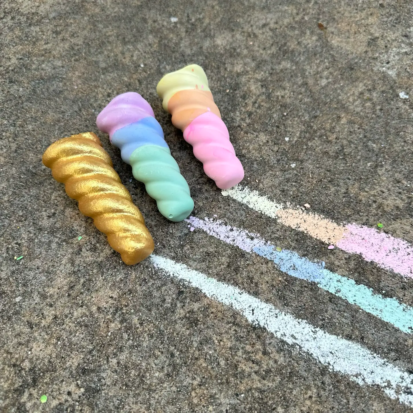 Twee Sidewalk Chalk - Unicorn Horns - Made for Little Hands - Image 2