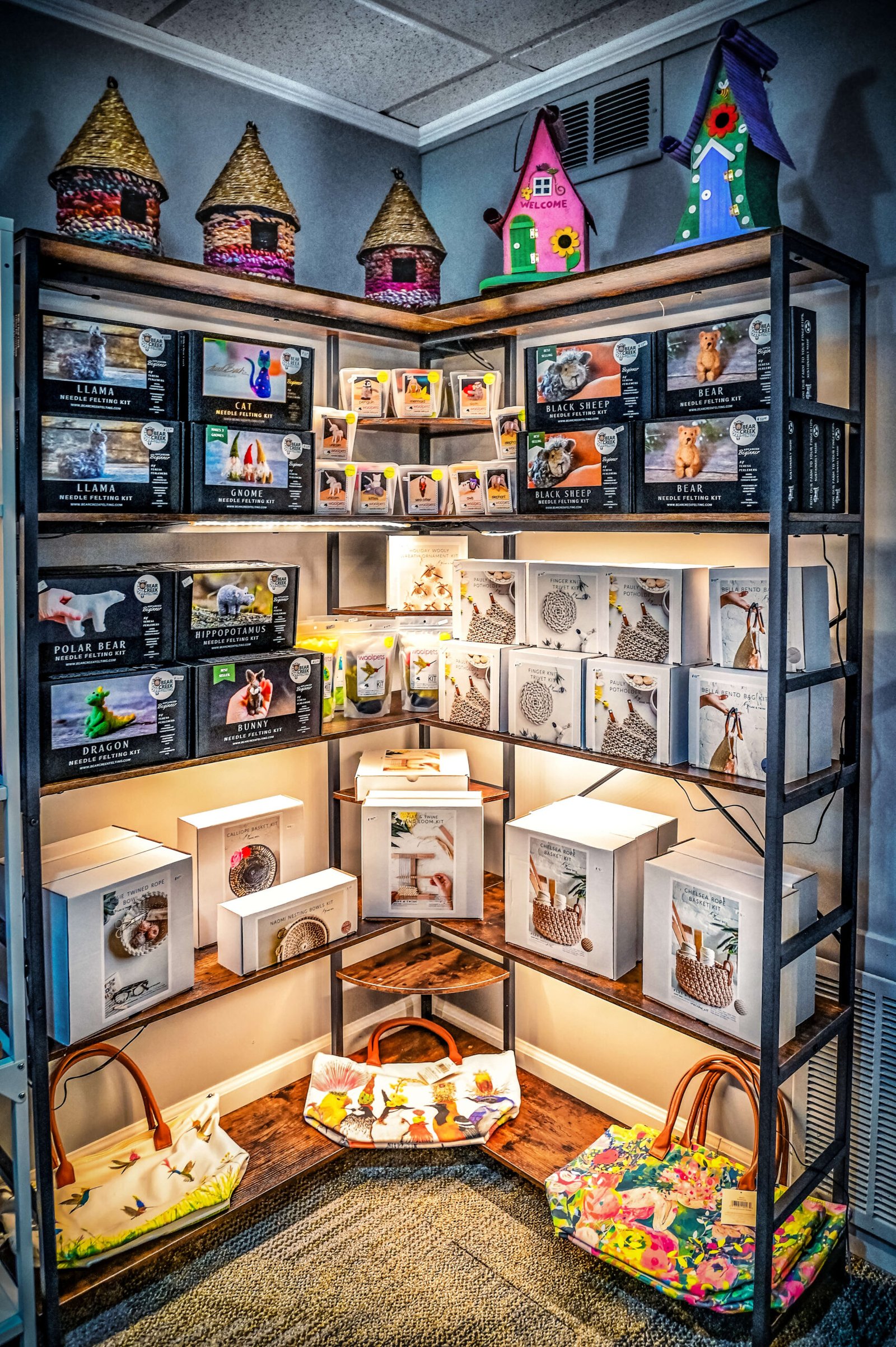 birdhouses-diy-kits-bags-twin-sisters-shop